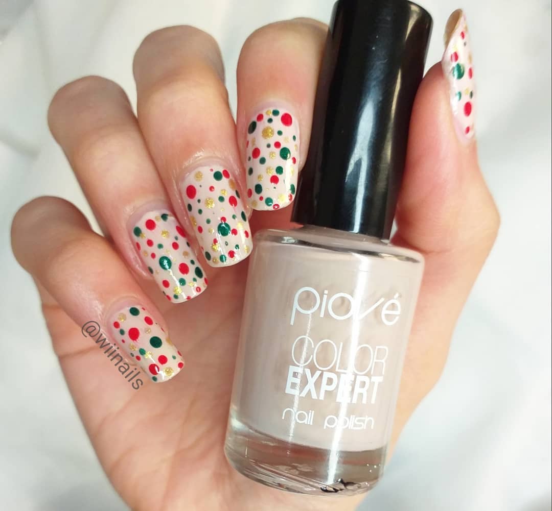 Polka Dot Nail Art