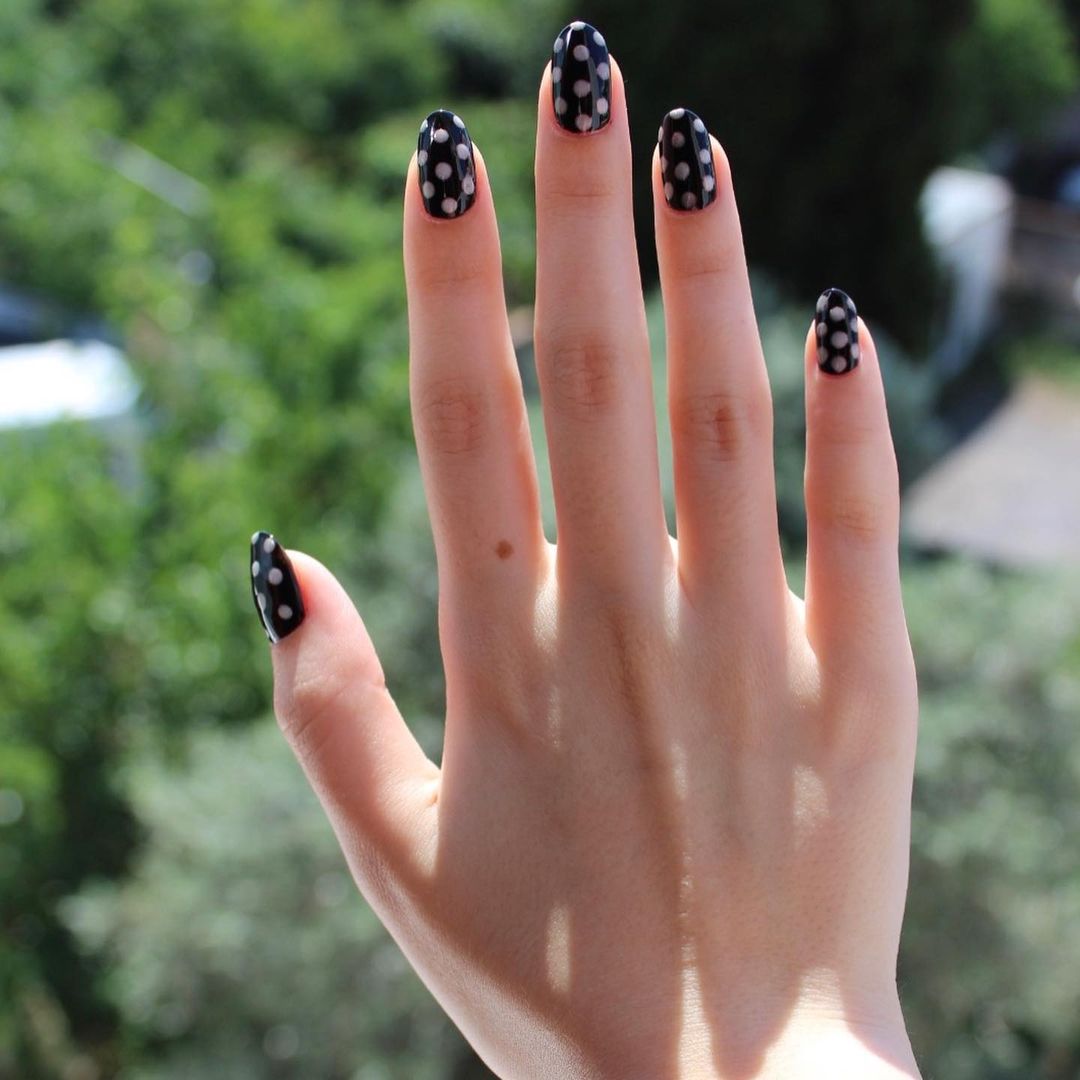 60 Polka Dot Nail Designs for the season that are classic yet chic - Hike n  Dip