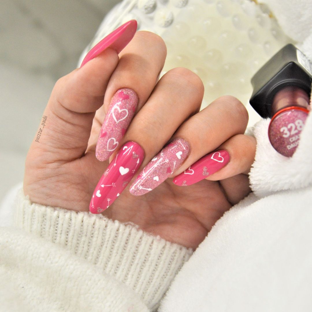 Valentine's Day Nail Art