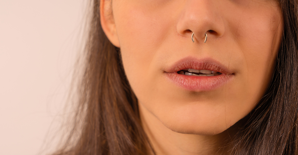 how to put a Septum Ball on with Long Nails