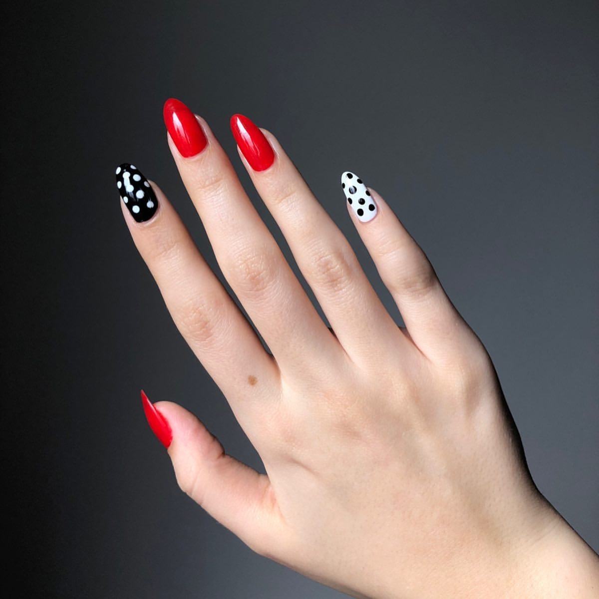 Red Nail Art