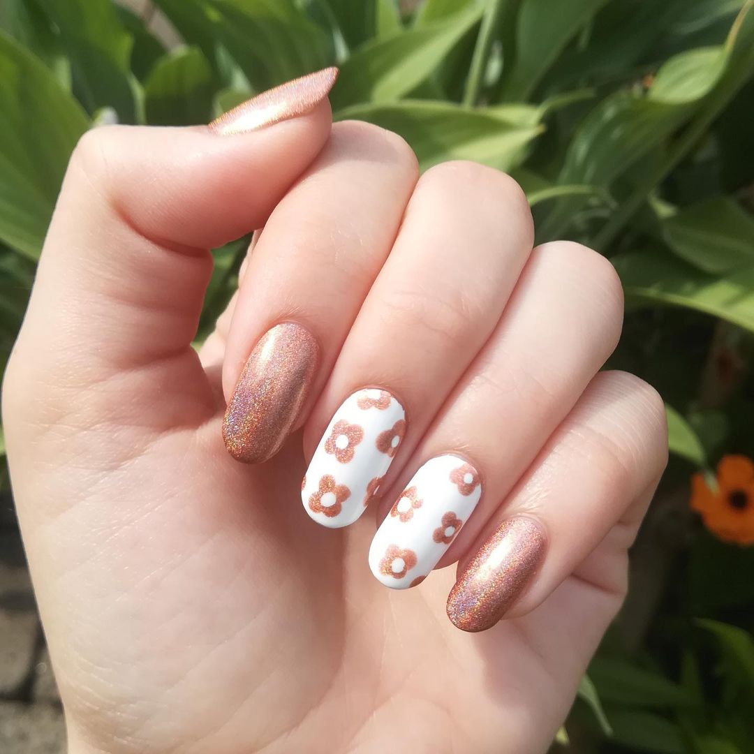 Flower Nail Art