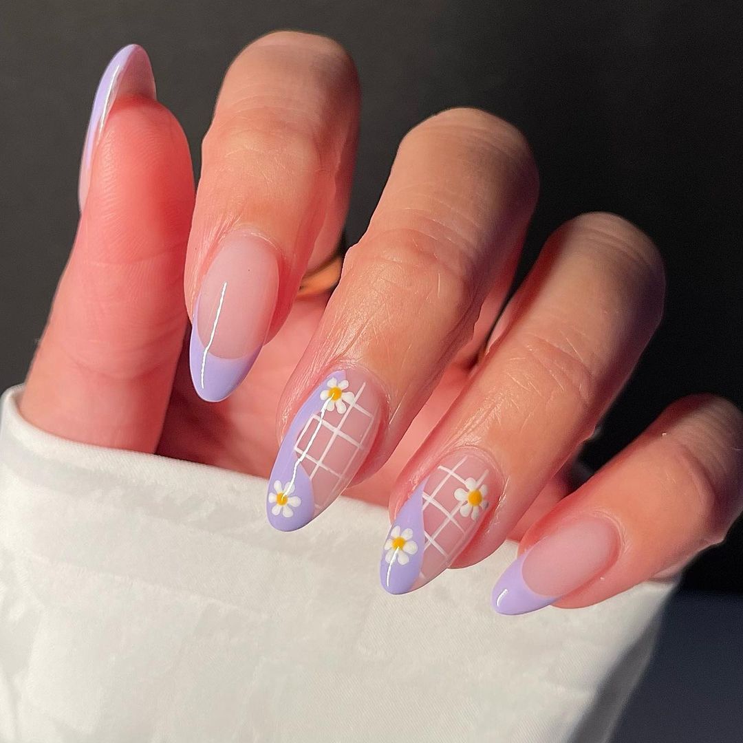 Flower Nail Art