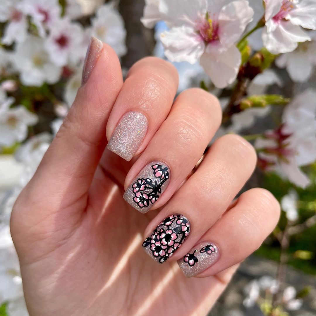 Flower Nail Art