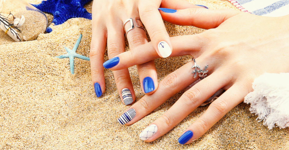 blue nail art